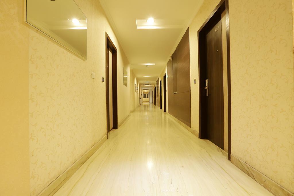 Hotel Corporate Regency Nové Dillí Exteriér fotografie