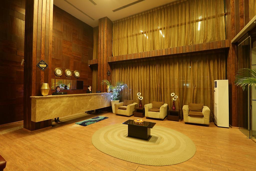 Hotel Corporate Regency Nové Dillí Exteriér fotografie