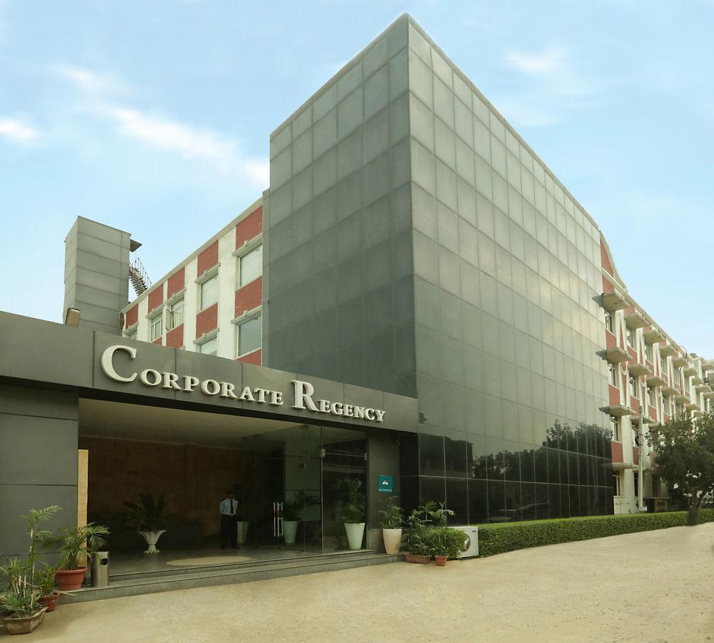 Hotel Corporate Regency Nové Dillí Exteriér fotografie